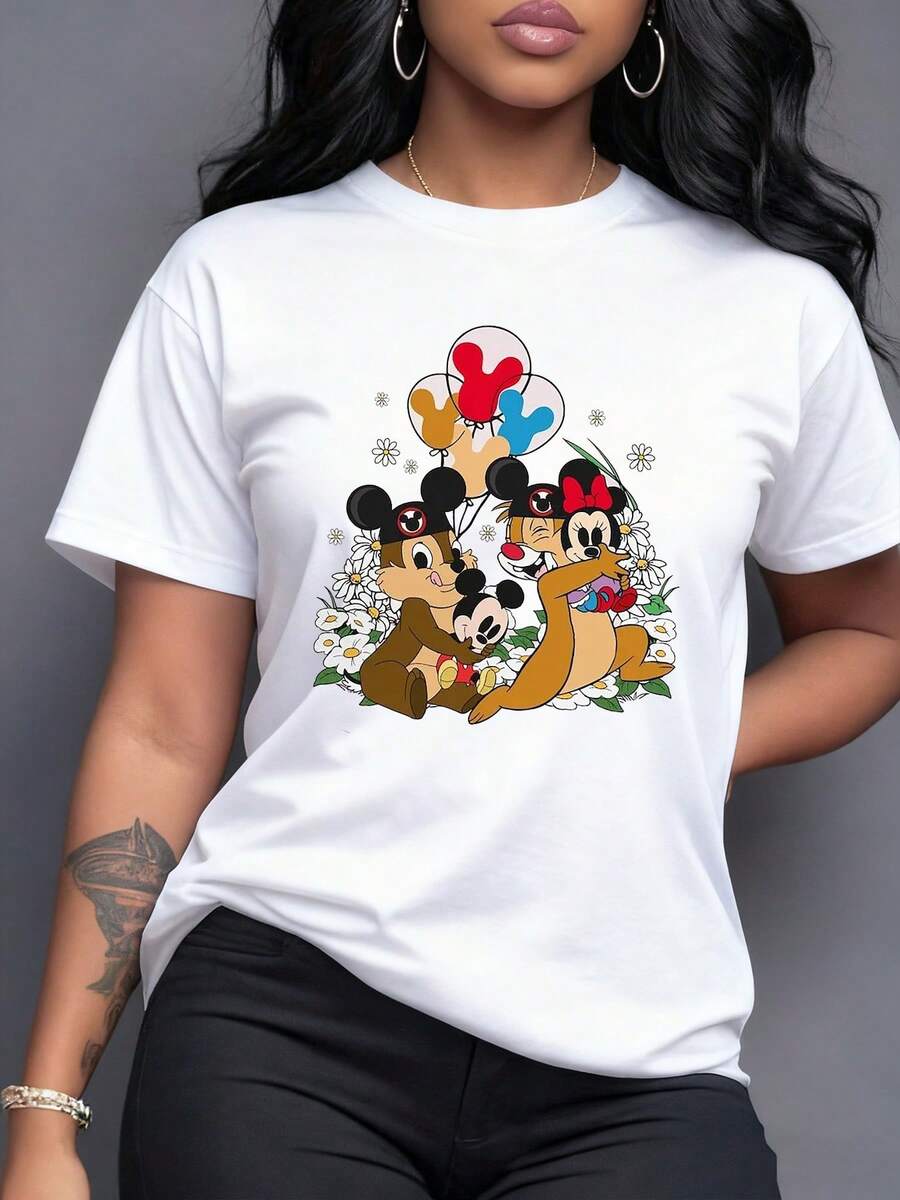 Personajes alegres y tiernos rodeados de flores blancas y globos de colores transmiten amistad y felicidad estampados en esta camiseta para mujer cómoda y moderna - Blanco - Ver 1