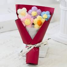 1 Bó hoa giả, thích hợp làm quà tặng sinh nhật, kỷ niệm cho giáo viên, mẹ, bạn thân, bạn bè và phụ nữ; cũng có thể dùng làm quà tặng Ngày của Mẹ, Ngày Valentine, quà cưới, quà trang trí nhà cửa cho các bữa tiệc ngày lễ, quà Giáng sinh, có thể đặt ở phòng khách, bàn ăn, phòng ngủ, phòng tắm và bàn làm việc để trang trí. - Nhiều màu - Xem 5