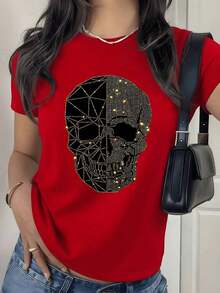 Women's 100% Cotton T-Shirt. Geometric Skull Formed By Golden Lines And Bright Dots Symbolizing The Connection Between Technology And Vital Energy. Lightweight, Breathable, Summer Best-Seller. - 紅色的 - 查看 1