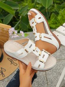 Plus Size Women's Wedge Thick Sole Sandals, Fashion New Peep Toe Design With Hollow Rivets, Solid White Color, Stylish Belt Buckle, Comfortable Daily/Vacation Slip-On Sandals, Beach Essential Slippers - White - View 1