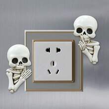 2件裝靜音骷髏裝飾,哥德風萬聖節骷髏飾品,3.3英吋迷你靜音骷髏雕塑附裝飾面貼紙,極簡百搭裝飾適用於相框、插座、電腦及多種場景,手繪樹脂工藝,節日必備 - 多款 - 查看 10