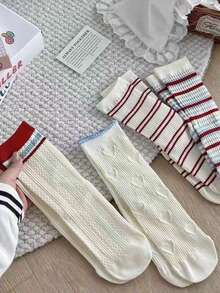 4 Pairs Retro Blue & Red Striped Korean Style Sweet Heart Lace Trim Mid-Calf Socks - Multicolor - View 4