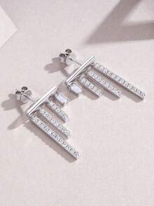 1 Pair Exquisite Elegant 925 Sterling Silver Moissanite Stud Earrings, Suitable For Women, Ideal Gift For Mother's Day, Date And Party - Silver - View 5
