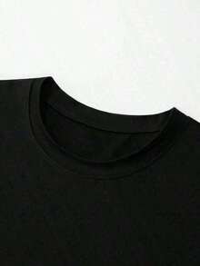 Camiseta de manga corta  con cuello redondo de Navidad.Estilo casual con estampado navideño, cómoda de llevar.Unisex, modelo pareja, camiseta de moda con estampado - Negro - Ver 4