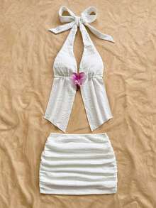 Conjunto de top de tirantes con cuello de corbata y espalda descubierta con decoración floral y minifalda, de tela texturizada blanca, para vacaciones, playa, estilo bohemio - Blanco - Ver 4