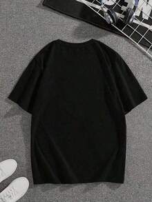 Manfinity  Camiseta de manga corta con cuello redondo y estampado de araña para hombre, de moda, para salir, camiseta de boxeo, para el esposo - Negro - Ver 2