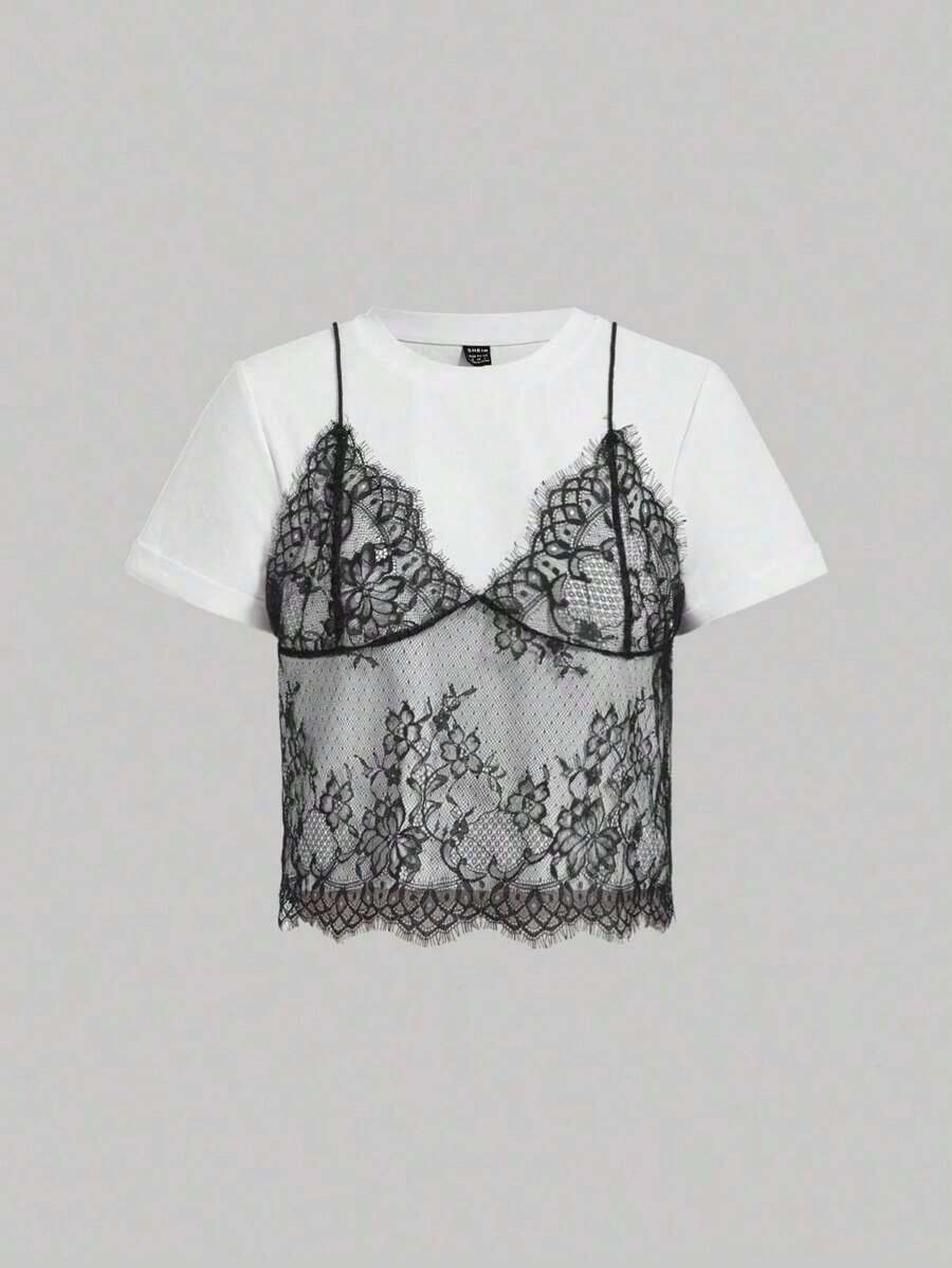Camiseta blanca de mangas cortas con cuello redondo y diseño de encaje veraniego (2 en 1) - Multicolor - Ver 1