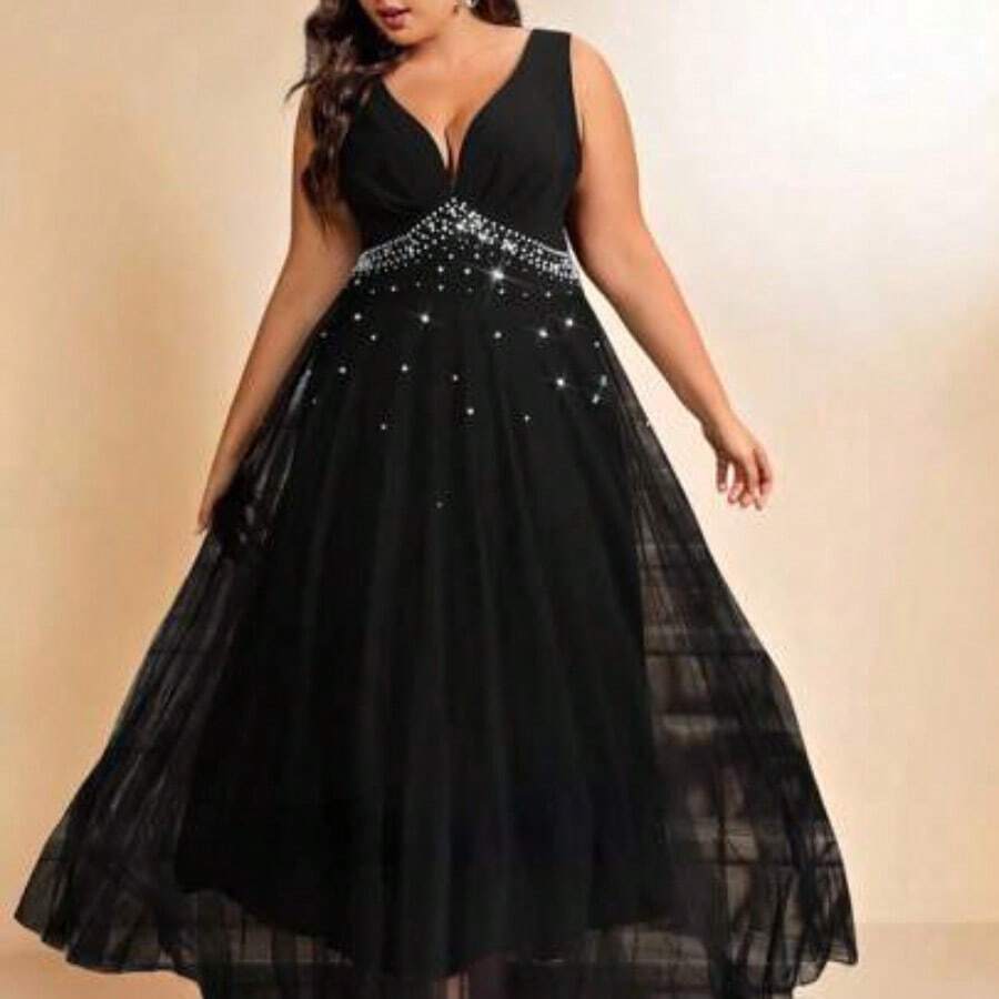 Women Long Dresses - Hitam - View 1