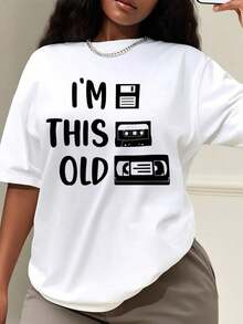 1 pieza de camiseta de estilo oversize para mujer, divertida y retro con el texto "I'm This Old", diseño vintage de disquete y VHS - estilo de los 90, excelente idea de regalo, camiseta oversize para mujer, perfecta para fiestas navideñas o para regalar, suave y cómoda, 180g 100% algodón, los diseños están completamente impresos. Unisexo. - Negro - Ver 6