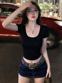 女款U領短袖T恤，夏季新款純色時尚百搭，美式辣妹修身短版上衣 - 黑色 - 查看 8