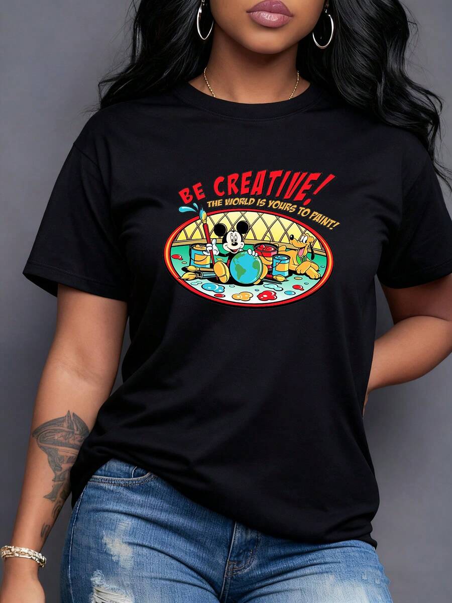 Figura colorida que inspira creatividad mostrando personajes sonrientes alrededor del planeta con pinceles y colores simbolizando la alegría de pintar y transformar el mundo camiseta para mujer casual cómoda y moderna - Negro - Ver 1