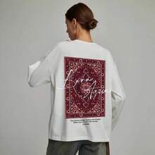 Diseño vintage con un toque nicho, divertido y sofisticado, camiseta de manga larga de algodón puro de longitud media para la primavera de 2025, a la moda. - Blanco - Ver 1
