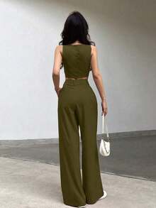 Set de 2 piezas para mujer: Top sin mangas de cuello de corazón con dobladillo asimétrico de unicolor y pantalón largo con bolsillo detallado - Verde militar - Ver 2