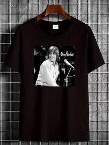 Camiseta con Retrato Firmado de Barry Manilow para Hombre y Mujer - Retrato Icónico Vintage, Ideal para Fans, Camiseta de Cuello Redondo Suave, Lavable a Máquina, Regalo Casual para Uso Diario, Ropa Vintage Unisex, Diseñada Específicamente para Fans de Barry Manilow (Precio Asequible) blusas para mujer, playeras de mujer, blusas casuales para dama, tops, Adecuada para Fiestas y Uso Diario, Perfecta para Vacaciones y Ocio, Ideal para Fiestas y Vacaciones Familiares - Negro - Ver 1