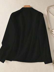 Camisa de mujer de unicolor con cuello en V y botones - Blusa casual y elegante de manga larga con detalle de bolsillo, adecuada para vacaciones, viajes y uso diario, artículo esencial para primavera, verano, otoño e invierno - Negro - Ver 9