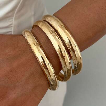 3pcs Vintage Elegant Wide Flat Metal Bangle Bracelet Set, Suitable For Women's Daily, Party, Vacation Occasions, Gift