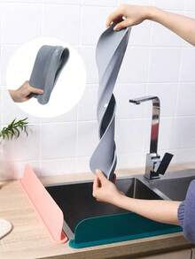 Silikon-Spritzschutz mit Saugnapf für die Spüle. Moderne wasserdichte Abdeckung, ideal für Küchen, Geschirrspüler, Labore und Obstbehälter. Langlebig und leicht zu reinigen. - Grau - Übersicht 5