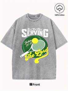 Retro Graphic Tennis T-Shirt, 100% Washed Cotton, Breathable And Machine Washable - Vintage "First Out Here Serving" Print With Tennis Racket And Ball Design, Ribbed Collar, Loose Fit, Casual Sports T-Shirt For All Seasons Comfort, Sporty Style, Athletic Aesthetic, Comfortable Material, Short Sleeve T-Shirt, For Streetwear Lovers - 淺灰色 - 查看 6