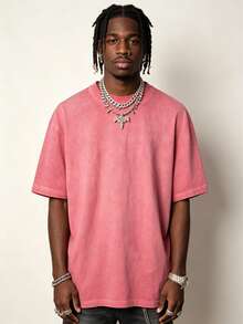 American Retro Style, 230g Heavyweight Washed Distressed Short-Sleeved T-Shirt For Men. High-Weight Pure Cotton, Thick And Opaque, With A Snowflake Wash Process. Loose, Drop-Shoulder, Oversized Fit. Street Style, Versatile, Basic, Suitable For Everyday Wear, Commuting, And Casual Wear. - 玫紅色 - 查看 3