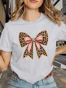 Camiseta de Mujer de Alta Calidad al por Mayor, Cómoda y Elegante, con Diseño de Lazo y Estampado de Leopardo, Estampado Único, Ideal para Conjuntos de Mejores Amigas, Estilo Holgado, Casual, Versátil, Cómoda y Amigable con la Piel, Cuello Redondo, Novedad 2026 - 100% Algodón Transpirable - Blanco - Ver 12