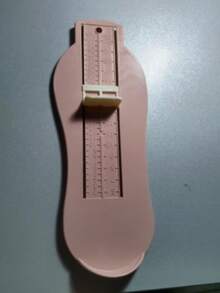 1 pieza Regla para medir pies. Escalas claras y precisas para una lectura fácil. El diseño ergonómico garantiza una medición precisa del pie. Ligero, duradero y portátil. Ideal para emparejar rápidamente el tamaño del zapato en casa. - Instrumento para medir los pies - Ver 13