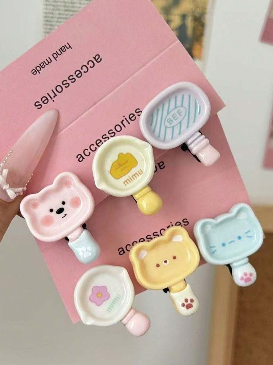 6 chiếc kẹp tóc hình chảo rán hoạt hình, phụ kiện tóc hình gấu bông và mèo con dễ thương, bình sữa, kẹp tóc mô phỏng đồ dùng nhà bếp ngộ nghĩnh (Không kèm thẻ) - Nhiều màu - Xem 1