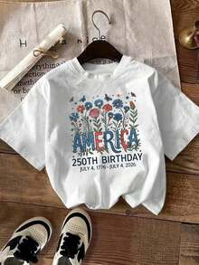 1 camiseta que celebra el 250º aniversario de la independencia de Estados Unidos, presenta un colorido diseño floral con mariposas rodeando la palabra 'AMERICA' y el texto '250TH BIRTHDAY'. 180g 100% algodón, los diseños están completamente impresos. Unisexo. - Blanco - Ver 6