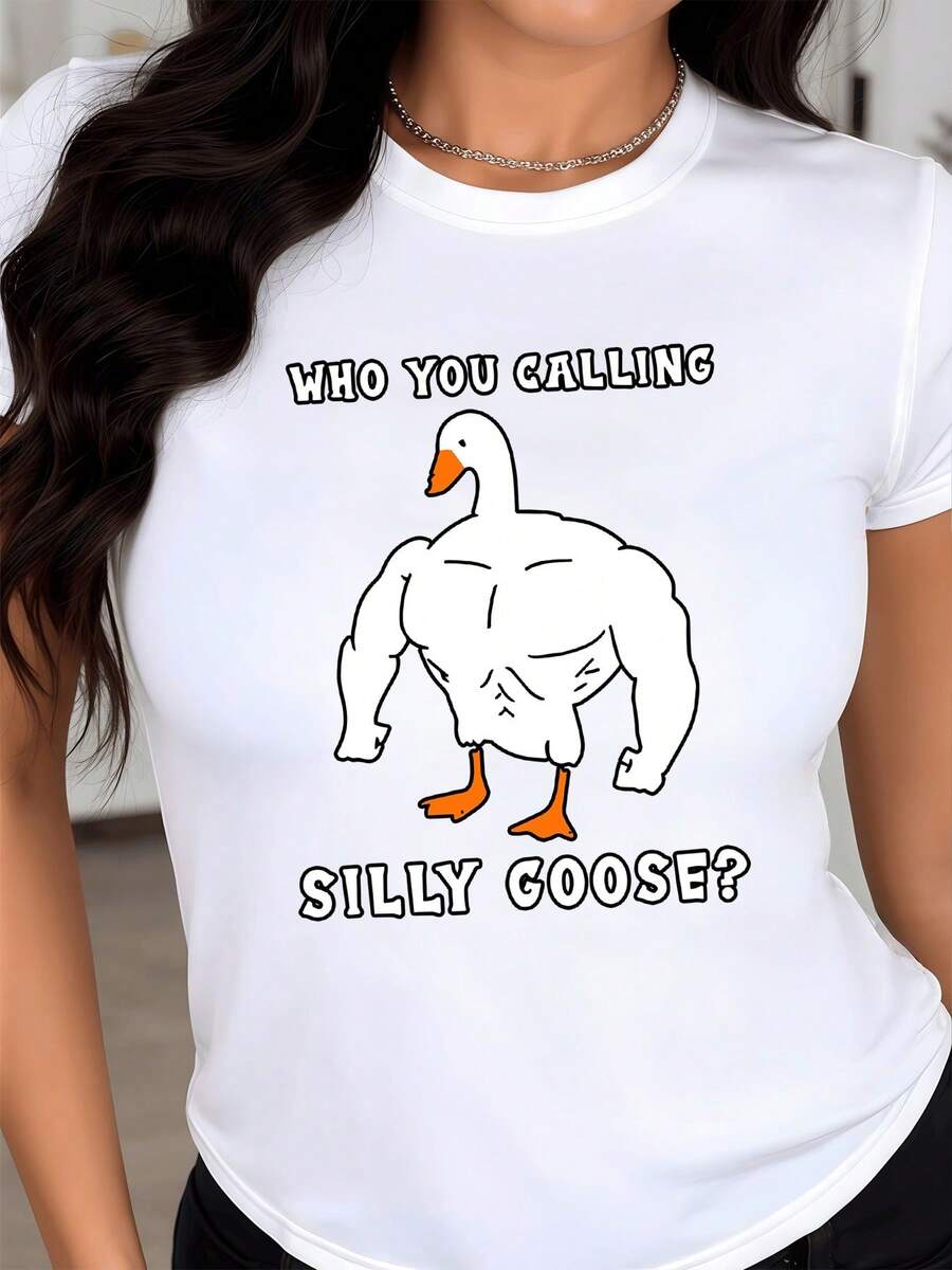 A Muscular Goose With A Funny Expression Symbolizes Strength And Humor, Highlighting A Brave And Cheerful Attitude. Ideal For Women With A Unique Personality. A Modern, Comfortable, Casual Women's T-Shirt For Everyday Wear. - 白色 - 查看 1