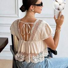Blusa de mujer con cuello en V, manga corta y espalda con lazo, de encaje y parches, 100% algodón, estilo romántico francés, con diseño de espalda descubierta y mangas abullonadas, versátil para uso diario/casual, verano para mujeres, Día de San Valentín, Carnaval, vacaciones, blusa casual, top Y2K, blusa de encaje, blusa bohemia, top de encaje - Blanco - Ver 2