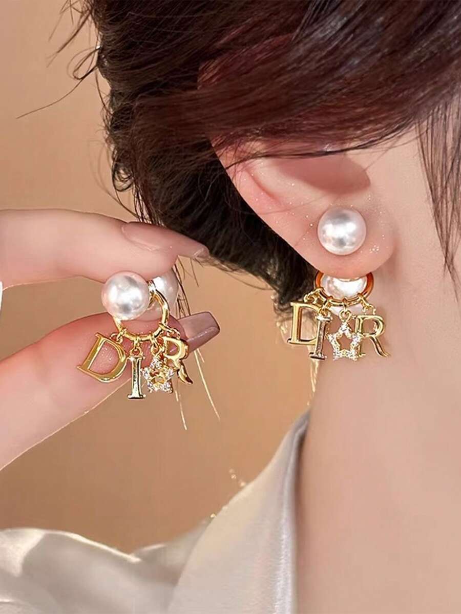 1 Bộ khuyên tai đính ngọc trai hình chữ cái, trang sức nữ thanh lịch và thời trang, bộ khuyên tai hình ngôi sao vàng, thích hợp làm quà tặng ngày Valentine. - Xem 1
