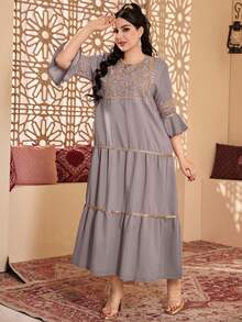 Robe arabe pour femmes gris violet avec broderie or lourde, JALABIA avec ruban tissé, col en V, patchwork de gâteau, manches cloche plissées, gris clair violet, robe élégante, tenue décontractée printemps/été 2026 - Mauve - Voir 4