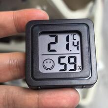 3 piezas Mini Termómetro y Higrómetro - Monitor de temperatura y humedad de alta definición, pantalla LCD grande, diseño compacto de bajo consumo, adecuado para el hogar, la oficina y el monitoreo de entornos interiores, alimentado por batería, sin instalación requerida, también adecuado como regalo para amigos y familiares - Negro - Ver 8