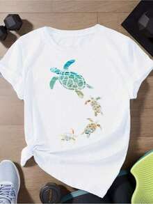 Nueva Camiseta Casual de Verano de Talla Grande Minimalista para Mujer - Estampado de Tortuga, Tela Suave, Top Casual de Playa, Corte Regular, Cuello Redondo, Lavable a Máquina, Camiseta de Verano con Decoración de Tortuga, Disponible en Tiendas Comunitarias Locales, , Ropa de Mujer, Camiseta de Otoño para Mujer, Adecuada para Pascua, Halloween, Acción de Gracias, etc. - Camiseta Vintage de Estilo Urbano Unisex de Algodón Suelto de Manga Corta con Cuello Redondo - Negro - Ver 7