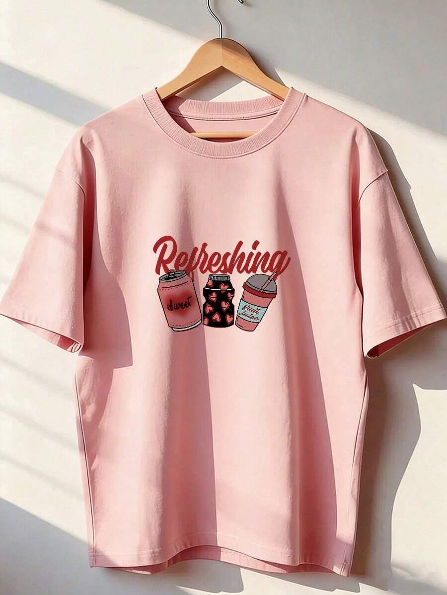 Short-Sleeve T-Shirt With "Refreshing" Slogan And Cans, Jars, And Glasses. Short-Sleeve T-Shirt For Spring And Summer 2026, Made In Mexico, 180 Grams. Cartoon Print, Couple Design, Suitable For Indoor Or Outdoor Wear. Crew Neck, Unisex, Ideal For Office And Leisure. One-Pack. - PK-P631577SLNDXZGY383 - 查看 1