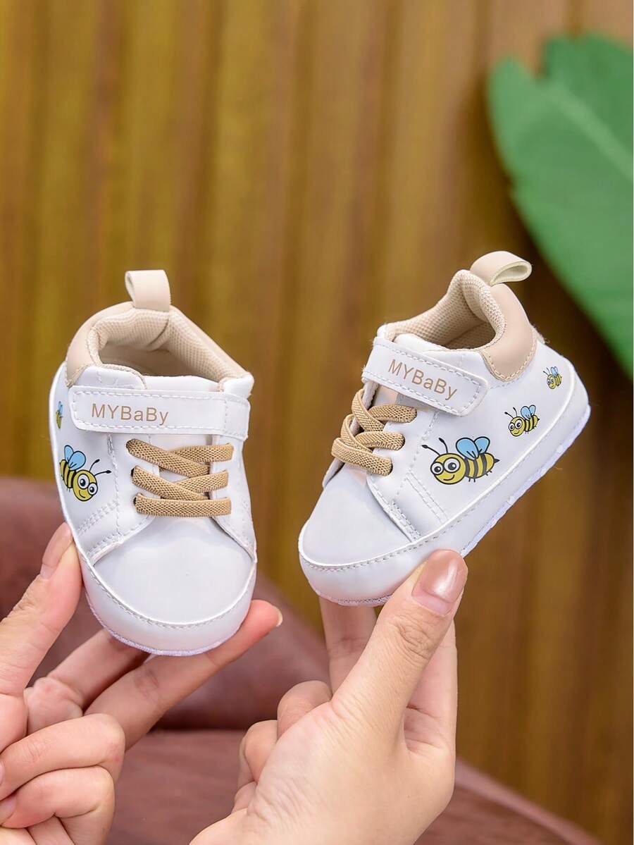 Giày thể thao đế mềm dáng casual cho bé 0-1 tuổi, họa tiết ong thời trang, khóa dán phối màu tương phản, thích hợp mang trong nhà và ngoài trời, mùa xuân và mùa thu. - Màu be - Xem 1