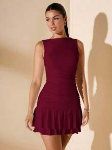 Vestido mini ajustado de mujer de color blanco liso sin mangas con volantes en la cintura y falda acampanada.Vestido de Body entero con capas para el verano, otoño e invierno - Burdeos - Ver 6