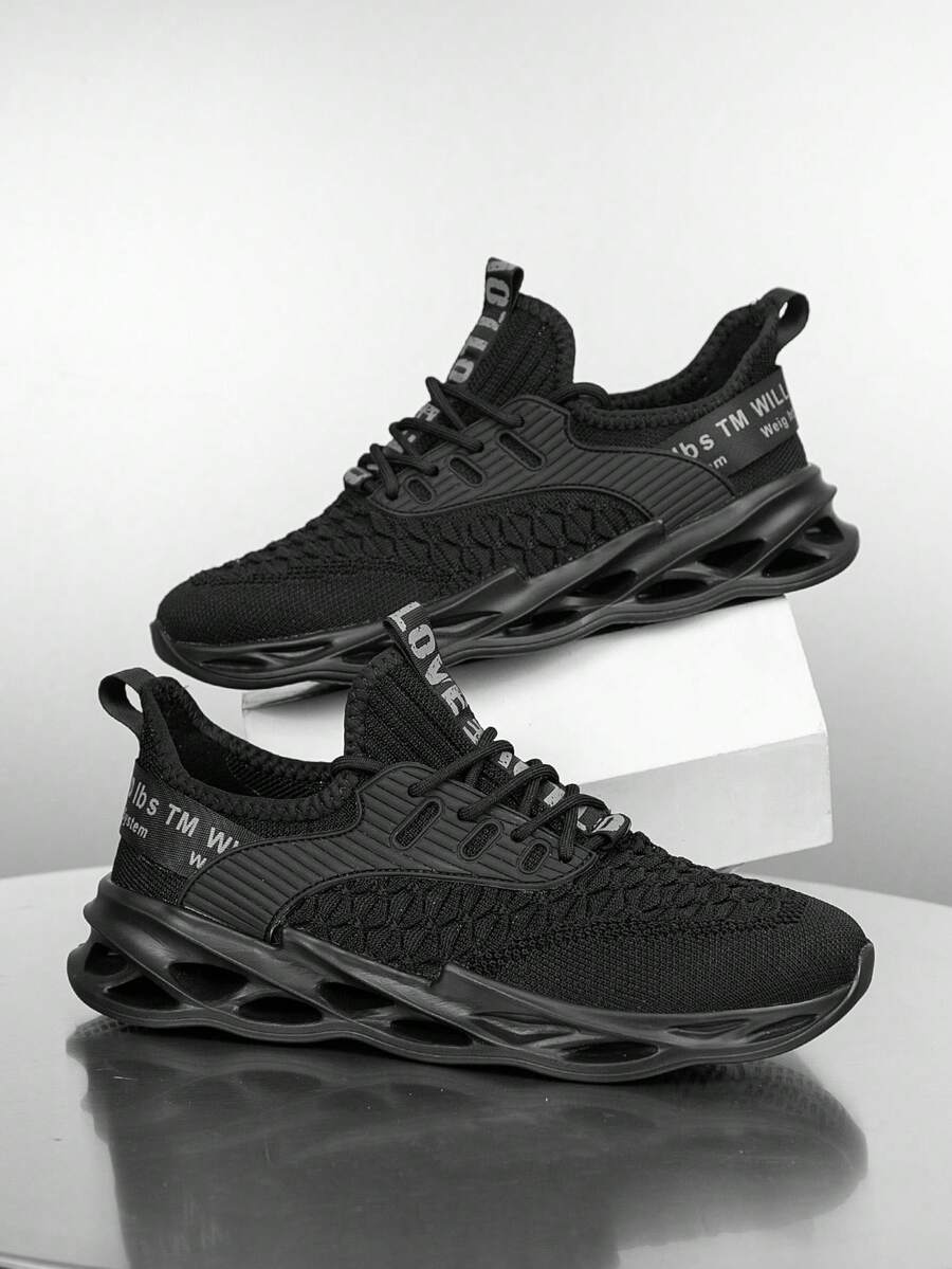 Zapatillas de running de moda clásica para hombres, de unicolor con estampado aleatorio de letras, parche delantero con cordones, versátiles para uso diario y exterior, cómodas de malla de punto y tejido casual deportivo