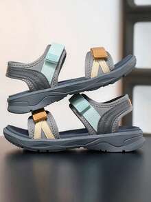 1 par de sandalias planas de color simple con diseño de cierre de gancho y bucle tejido, cómodas y frescas, unisex, adecuadas para usar en verano - Gris - Ver 2