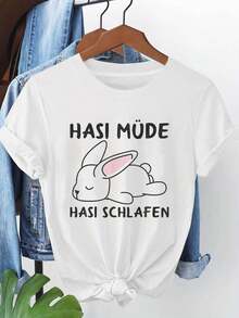 Plus Size Casual T-Shirt - Lying Bunny Design, German Pattern HASI MÜDE HASI SCHLAFEN Printed, Women's Plus Size Casual Fashion Crew Neck T-Shirt, Ideal For Daily Wear, Shopping, Parties, Commuting And Versatile Elegance, 100% Cotton, Durable - 白色 - 查看 7