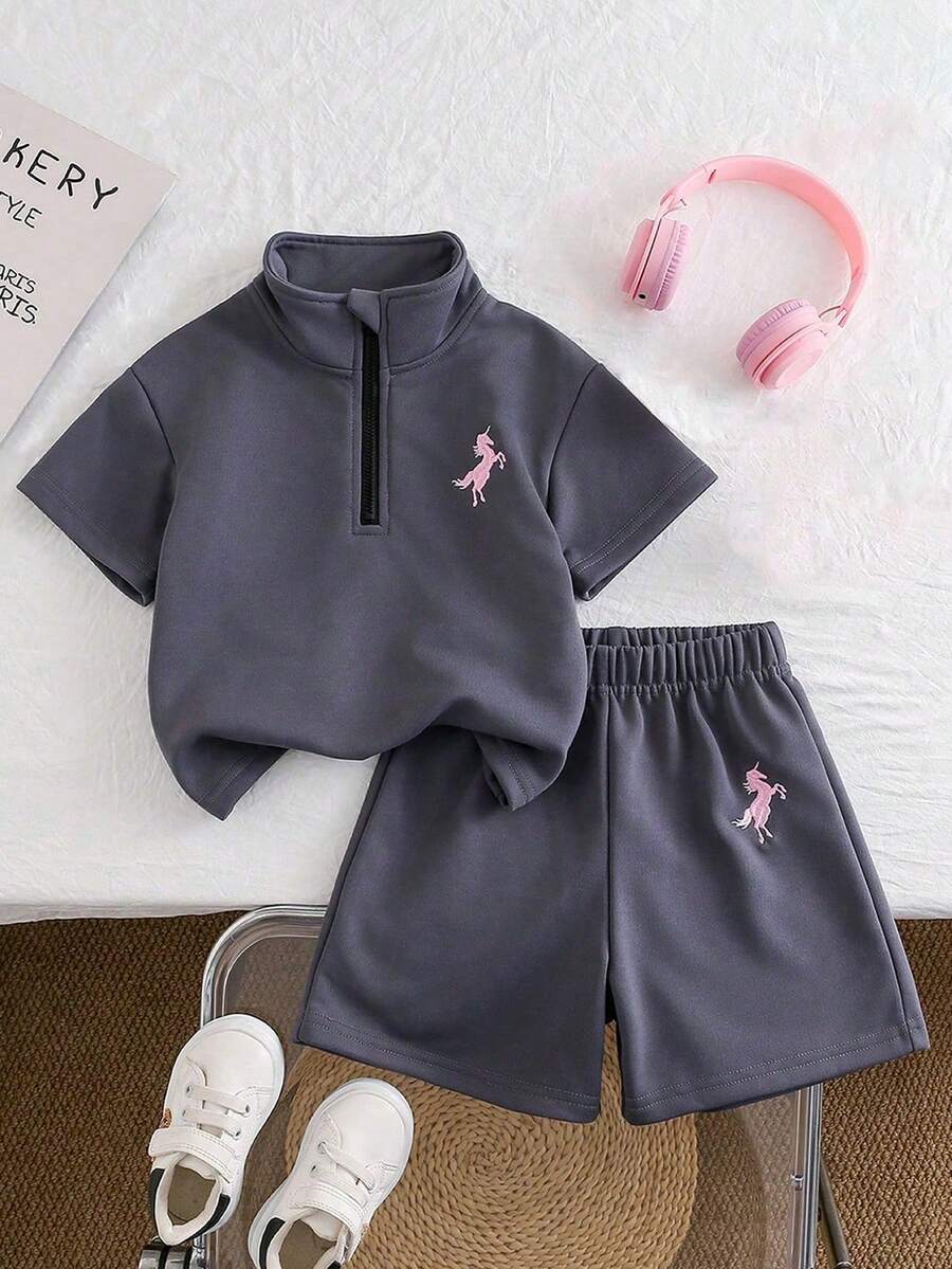 Chatreadl Toddler Grey Casual Set, Fuchsia Unicorn Print Half-Zip Short Sleeve Top & Shorts, Soft Fabric, Popular Baby Summer Outfit, Suitable For Spring, Autumn & Winter - Dark Grey - View 1