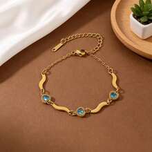 1 chiếc vòng tay nữ thời trang hình trái tim đính đá quý, thiết kế độc đáo, mạ vàng 18K, làm từ thép không gỉ, thích hợp đeo hàng ngày và làm quà tặng dự tiệc. - Nhiều màu - Xem 4