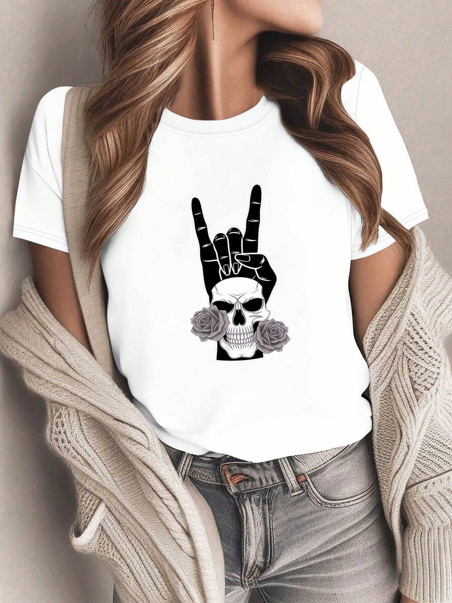 Camiseta suave para mujer con diseño de mano de calavera con rosas