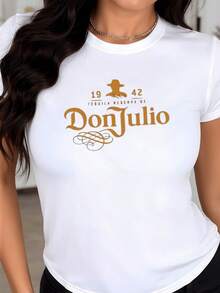 An Inspiring Symbol Representing The Tradition Of Mexican Tequila, Featuring Elegant Gold Lettering And A Classic Sombrero, Evoking Pride And Authenticity. A Modern, Comfortable Women's T-Shirt For Casual Occasions And Social Gatherings. - 白色 - 查看 1