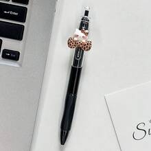 Bút bi bấm cao cấp KT của Sanrio Family, mực đen 0.5mm, khô nhanh, thích hợp cho học sinh và thi cử. - Bộ - Xem 4