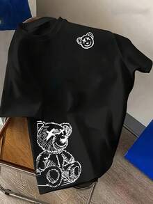 Nueva camiseta de manga corta para hombre de comercio exterior transfronterizo, con líneas simples y estampado digital de oso, de cuello redondo. - Negro - Ver 10