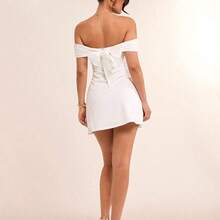 Summer Beach Vacation Solid White Off-Shoulder Back Bow Mini Dress, Suitable For Daily Dating, Night Out, Nightclubs, Parties, Get-Togethers, Cocktail Parties, Pool Parties, Back-To-School Season Clothes, School Season Dresses, Holiday Dresses Women's Dresses, Elegant, Beach Outfits For Woman / Beach, Wedding Guest Dress Women / Bridal Shower Dress White, Graduation Dress / Graduation Outfit, Brunch Outfits For Women, Concert Outfit Women / Rave Outfits Festival / Country Concert Outfi - Blanco - Ver 2