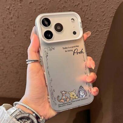 Una funda para teléfono móvil de TPU plateada, exclusiva y de primera calidad, con un diseño de Winnie the Pooh de Disney: retro, delicada, de cuento de hadas, relajante, inspirada en Tigger, de alta gama y agradable al tacto. Compatible con las fundas para teléfono móvil de las series iPhone 17/17 Pro/17 Pro Max/16/15/14/13/12 PRO y PRO Max.