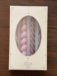 四件套渐变粉色螺旋蜡烛，浅粉、婴儿粉、梅紫、淡紫，手工大豆蜡混合，燃烧时间长，有香型和无香型可选。浪漫餐桌装饰、婚礼中心摆件、生日派对、SPA放松、家居装饰、复活节、春季、母亲节、乔迁之喜、情人节、感恩节、圣诞节、周年纪念日礼物，是送给女性、妻子、女友、妈妈的理想之选。 - 漸層粉紅色套裝 - 查看 7