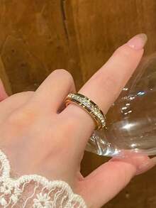 1pc Stainless Steel Rotatable Rhinestone Ring, Versatile Luxury Sparkling Finger Ring, Unique High-End Stress Relief Twist Ring, Non-Fading Hypoallergenic Plain Band Jewelry - Golden Starry Night Ring - View 4