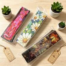 Bộ gồm 30 chiếc đánh dấu trang bằng giấy độc đáo và tinh tế với chủ đề thủy tinh. Có ba kiểu dáng khác nhau: kiểu nhà thờ bằng thủy tinh, kiểu hoa bằng thủy tinh và kiểu mèo bằng thủy tinh. - Đánh dấu trang - Xem 4